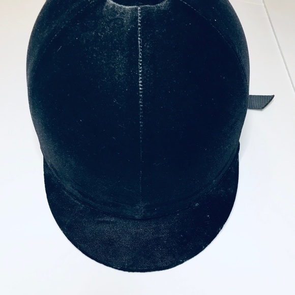 Equistar English Riding Helmet size 7 - Picture 2 of 7